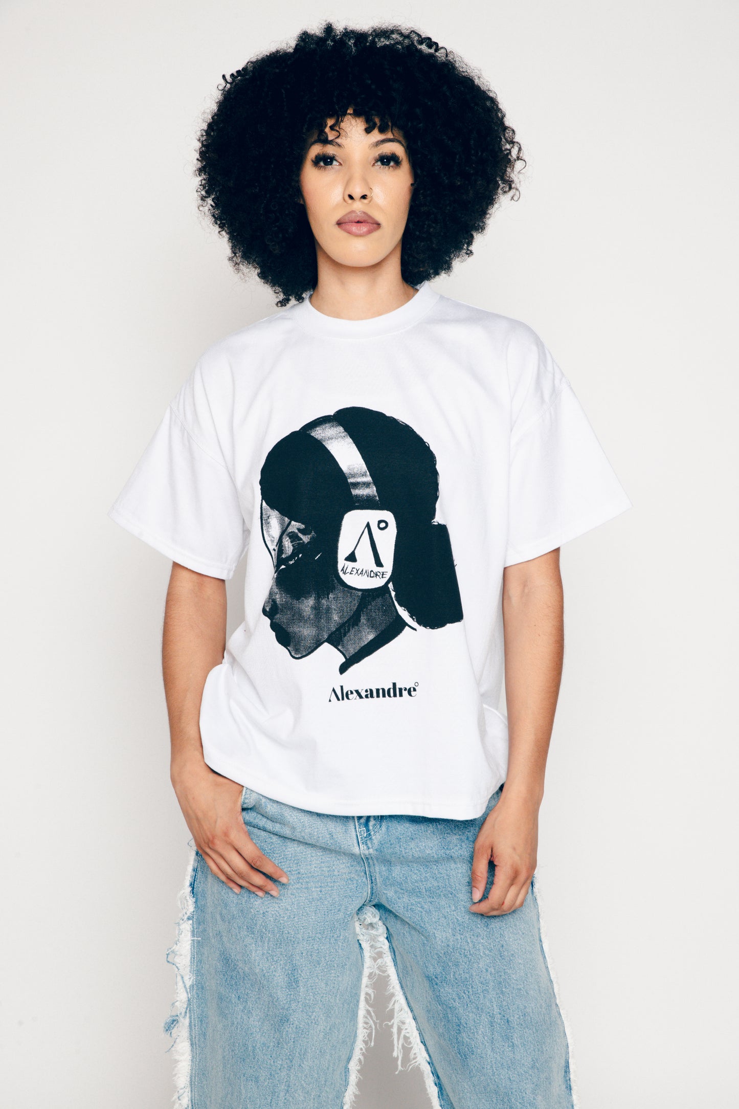 HEADPHONES Tee